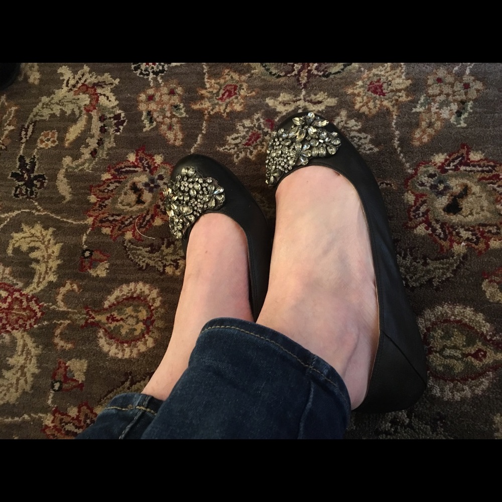 Vera Wang lavender label flats size 7.5
